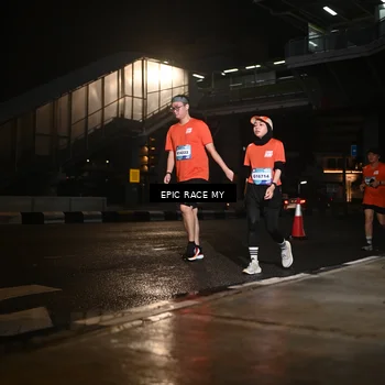 Runner Photo 7727990