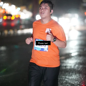 Runner Photo 7727991