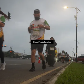 Runner Photo 7728043