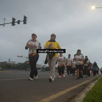 Runner Photo 7728063