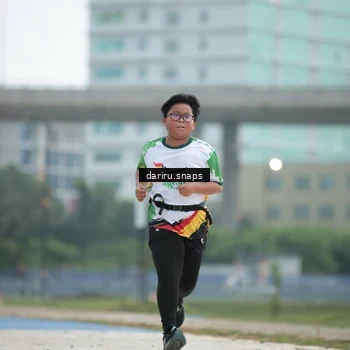 Runner Photo 7728065