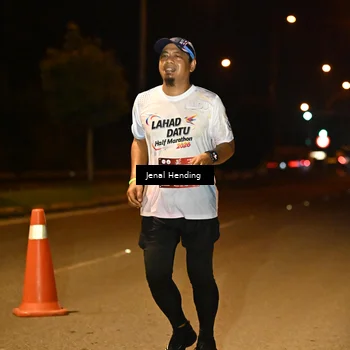 Runner Photo 7728074