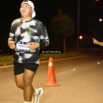 Runner Photo 7728076
