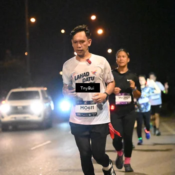Runner Photo 7728109