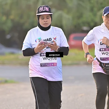 Runner Photo 7728112