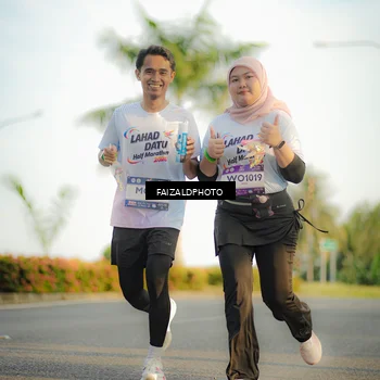 Runner Photo 7728114