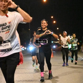 Runner Photo 7728118