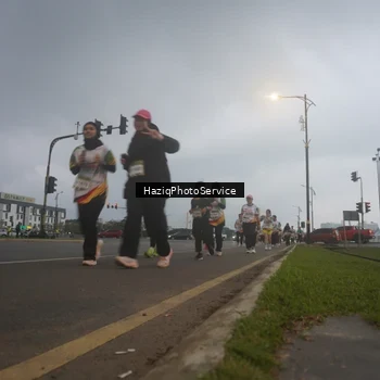 Runner Photo 7728132