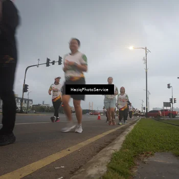 Runner Photo 7728143