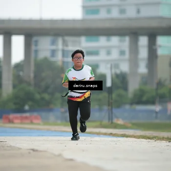 Runner Photo 7728155