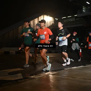 Runner Photo 7728165