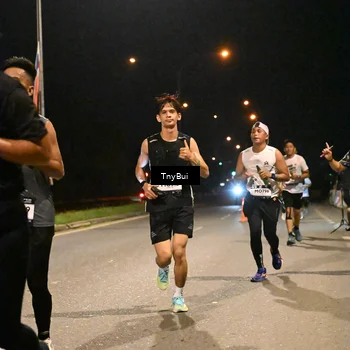 Runner Photo 7728206