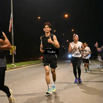 Runner Photo 7728226