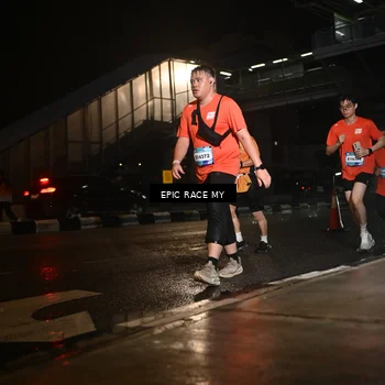 Runner Photo 7728262