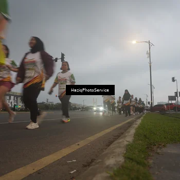 Runner Photo 7728272