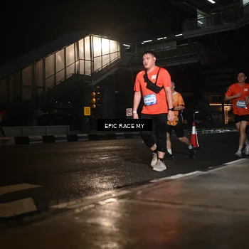 Runner Photo 7728288
