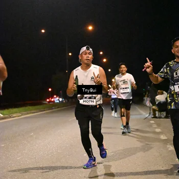 Runner Photo 7728308