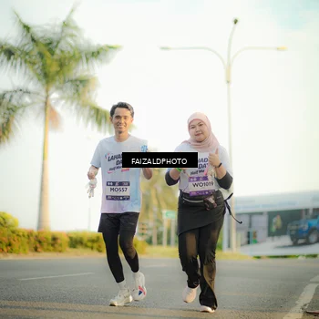 Runner Photo 7728331