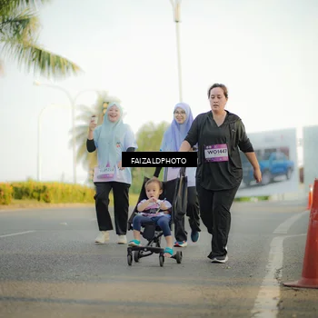 Runner Photo 7728389