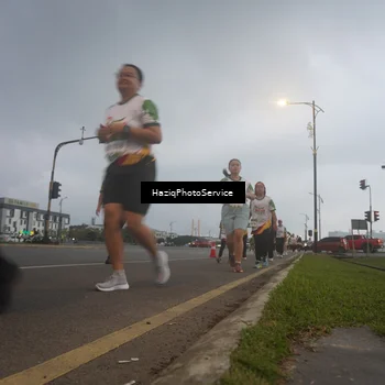 Runner Photo 7728413