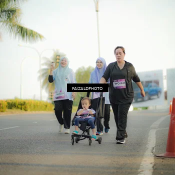 Runner Photo 7728414