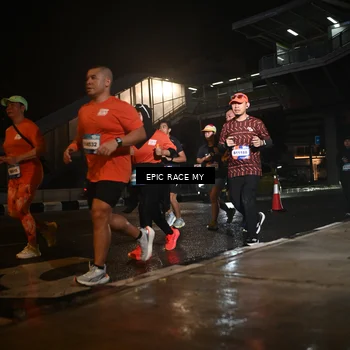 Runner Photo 7728419