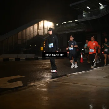 Runner Photo 7728450