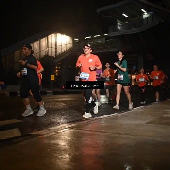 Runner Photo 7728518