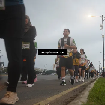 Runner Photo 7728553