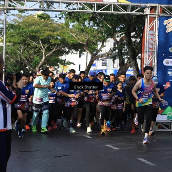 Runner Photo 7728561