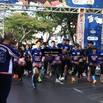 Runner Photo 7728574
