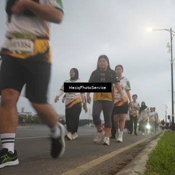Runner Photo 7728598