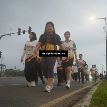 Runner Photo 7728642