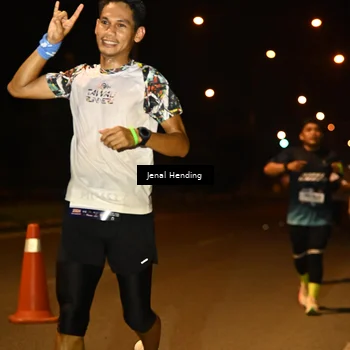 Runner Photo 7728666