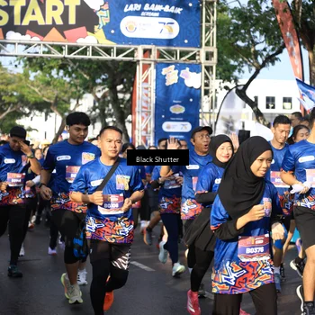 Runner Photo 7728675