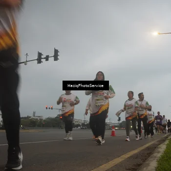 Runner Photo 7728686