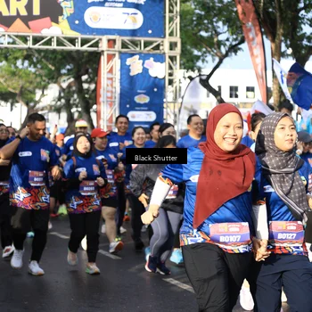 Runner Photo 7728701