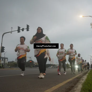 Runner Photo 7728709