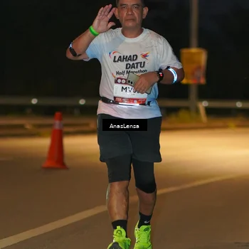 Runner Photo 7728719