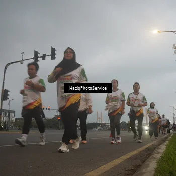 Runner Photo 7728730