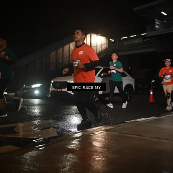 Runner Photo 7728781
