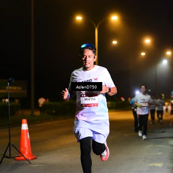 Runner Photo 7728790