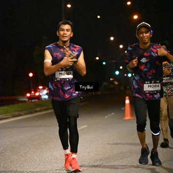 Runner Photo 7728816