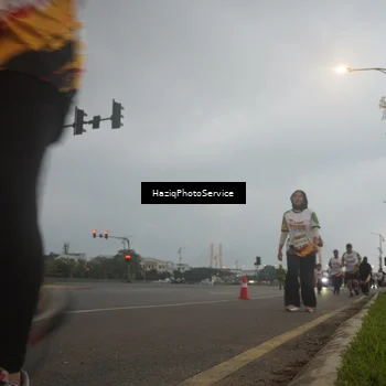 Runner Photo 7728818