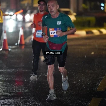 Runner Photo 7728822