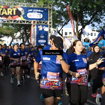 Runner Photo 7728840