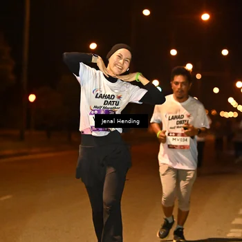 Runner Photo 7728843