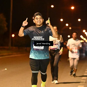 Runner Photo 7728844