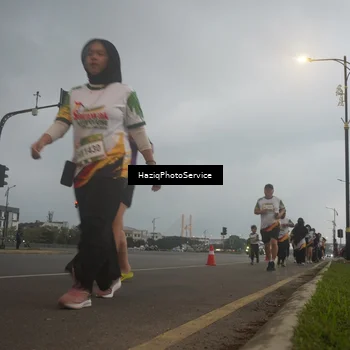 Runner Photo 7728934