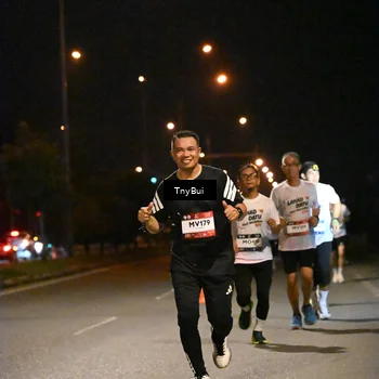 Runner Photo 7728976